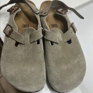 COPY - Suede Buckle Sandals